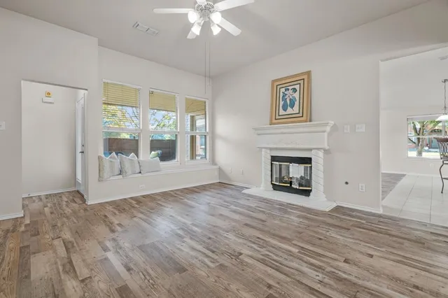 $2,400 | 6005 Parkplace Drive, Denton, TX 76226