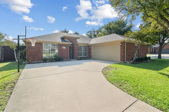 $2,400 | 6005 Parkplace Drive, Denton, TX 76226