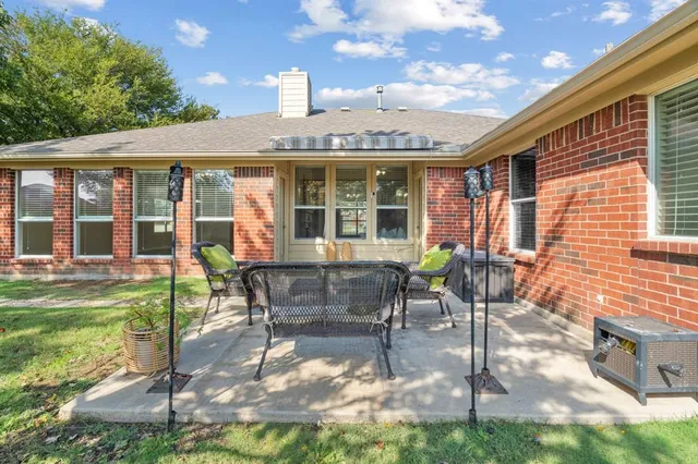 $2,400 | 6005 Parkplace Drive, Denton, TX 76226