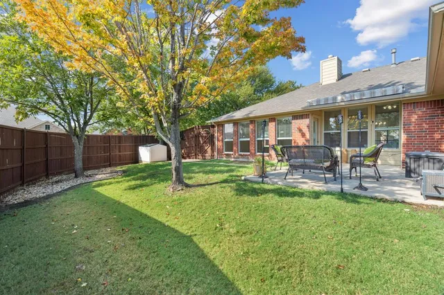 $2,400 | 6005 Parkplace Drive, Denton, TX 76226