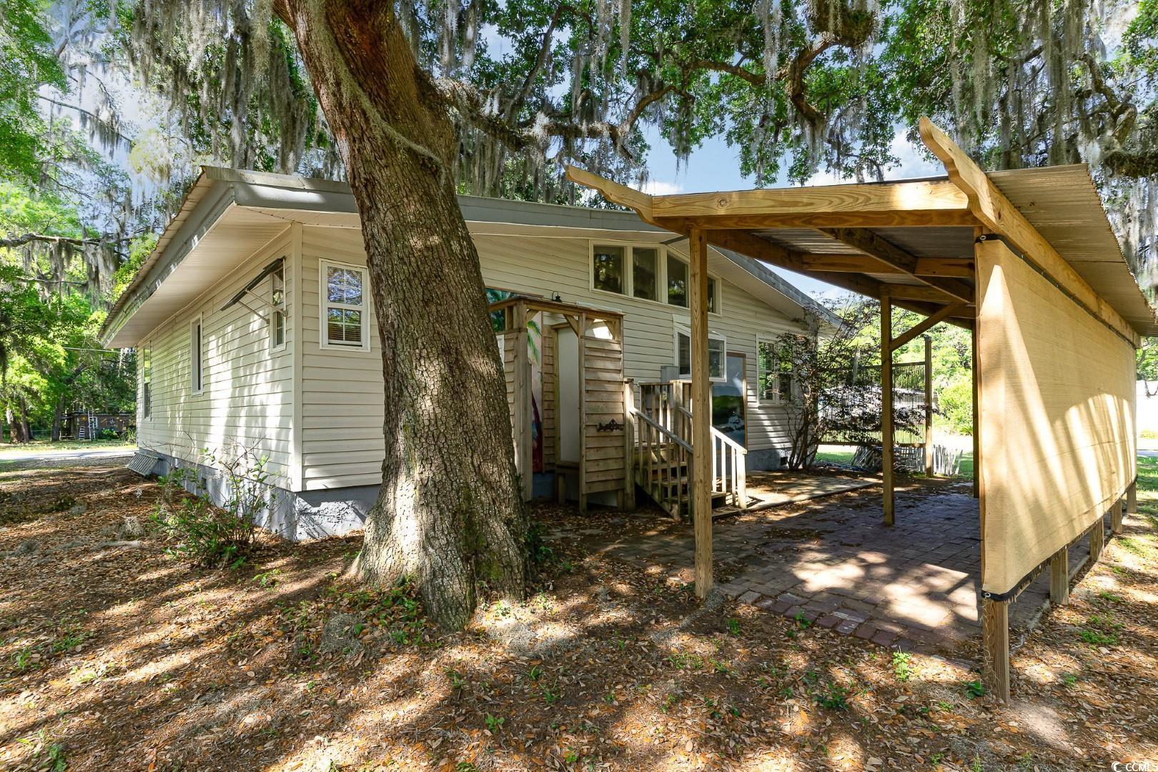 334 Archer Road Pawleys Island, SC 29585 - Photo 6 of 28 Gallery Image 6
