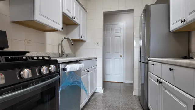 $162,500 | 15711 Peggy Lane, Unit 7, Oak Forest, IL 60452