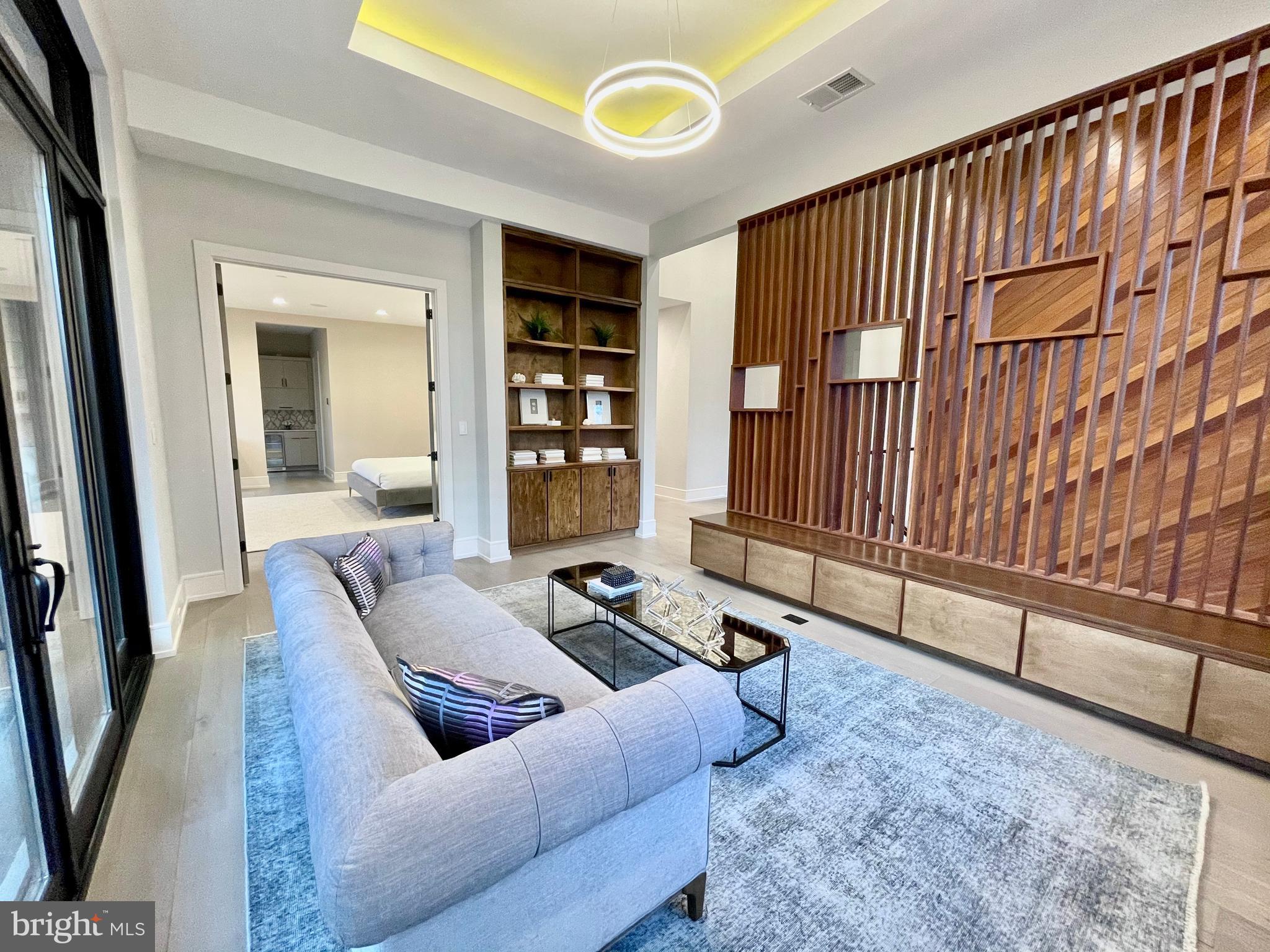 1308 Rockland Terrace McLean, VA 22101 - Photo 30 of 61