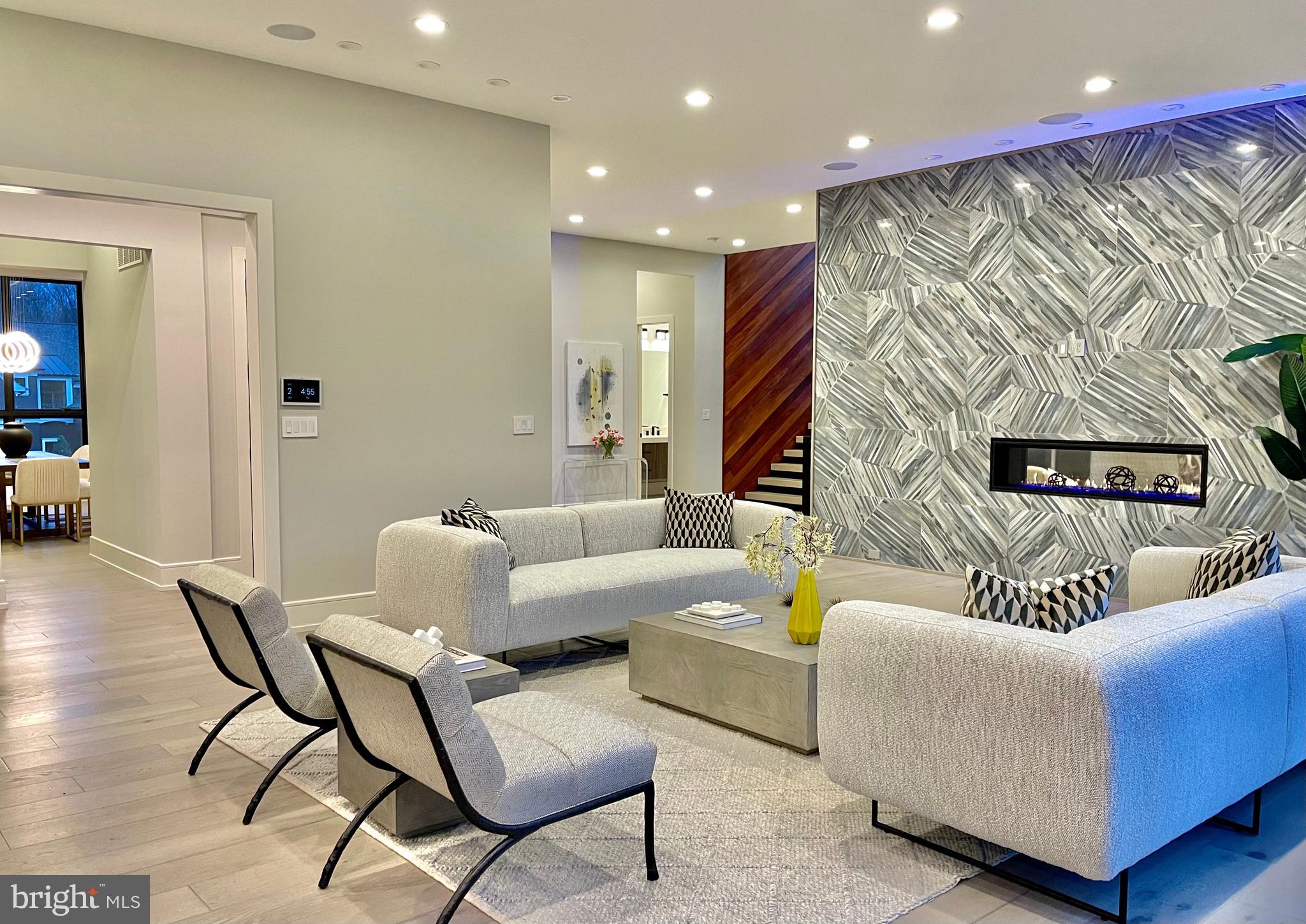 1308 Rockland Terrace McLean, VA 22101 - Photo 6 of 61