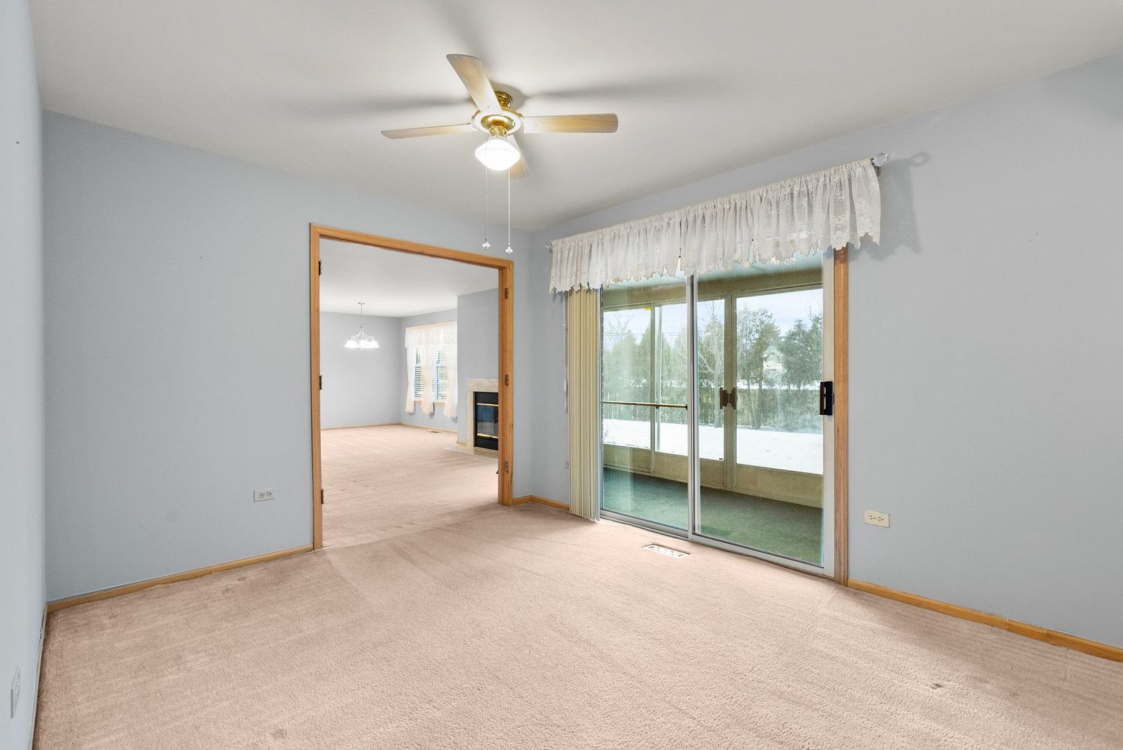 1010 Butternut Lane, Unit B Mount Prospect, IL 60056 - Photo 8 of 24