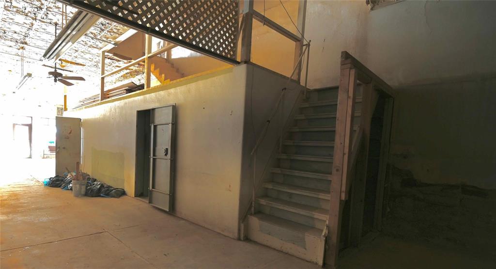 111 West Gilbert Street Henrietta, TX 76365 - Photo 22 of 28