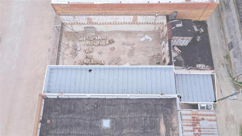 111 West Gilbert Street Henrietta, TX 76365 - Photo 25 of 28