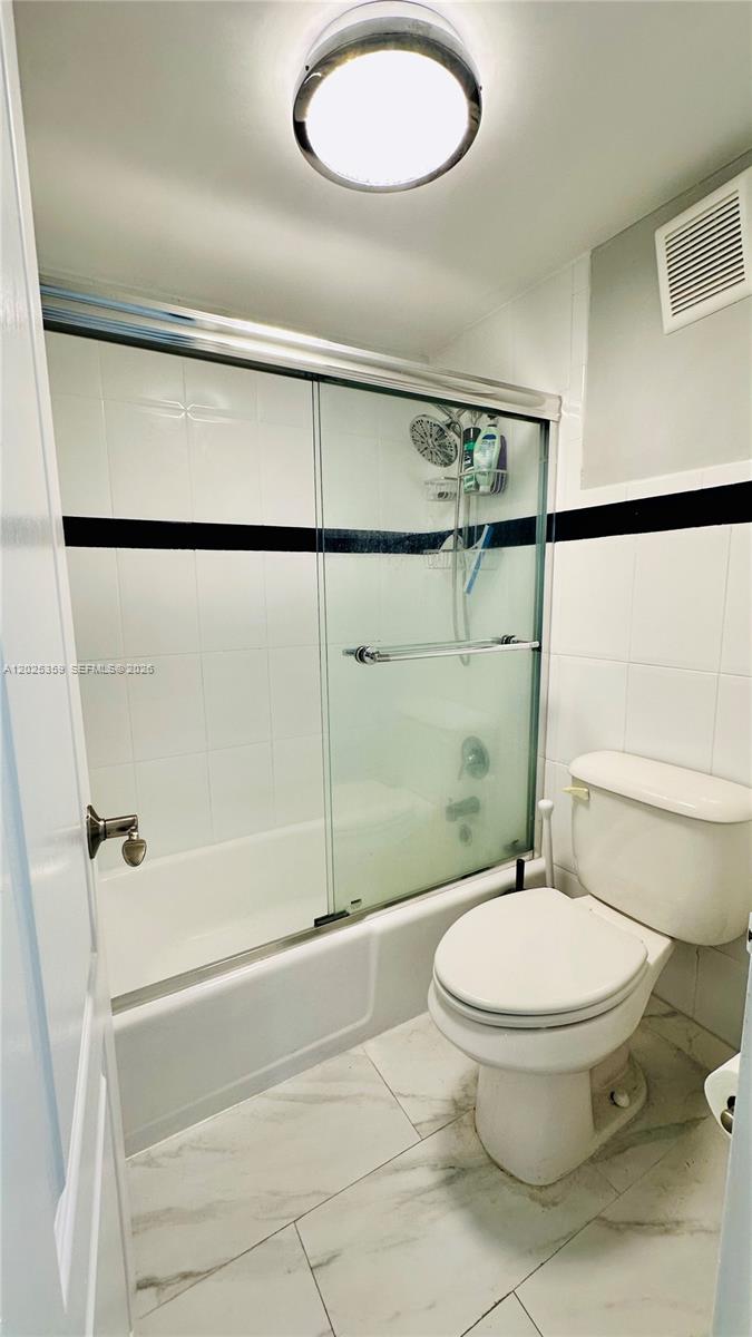 100 Lincoln Road, Unit 720 Miami Beach, FL 33139 - Photo 18 of 22 Gallery Image 18
