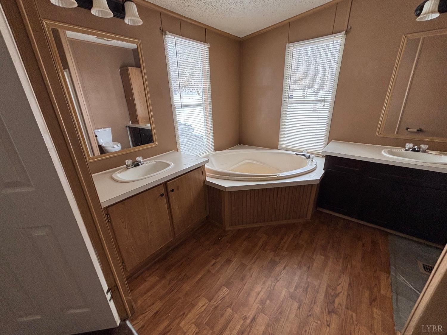 135 Neighbors Drive Amherst, VA 24521 - Photo 11 of 22