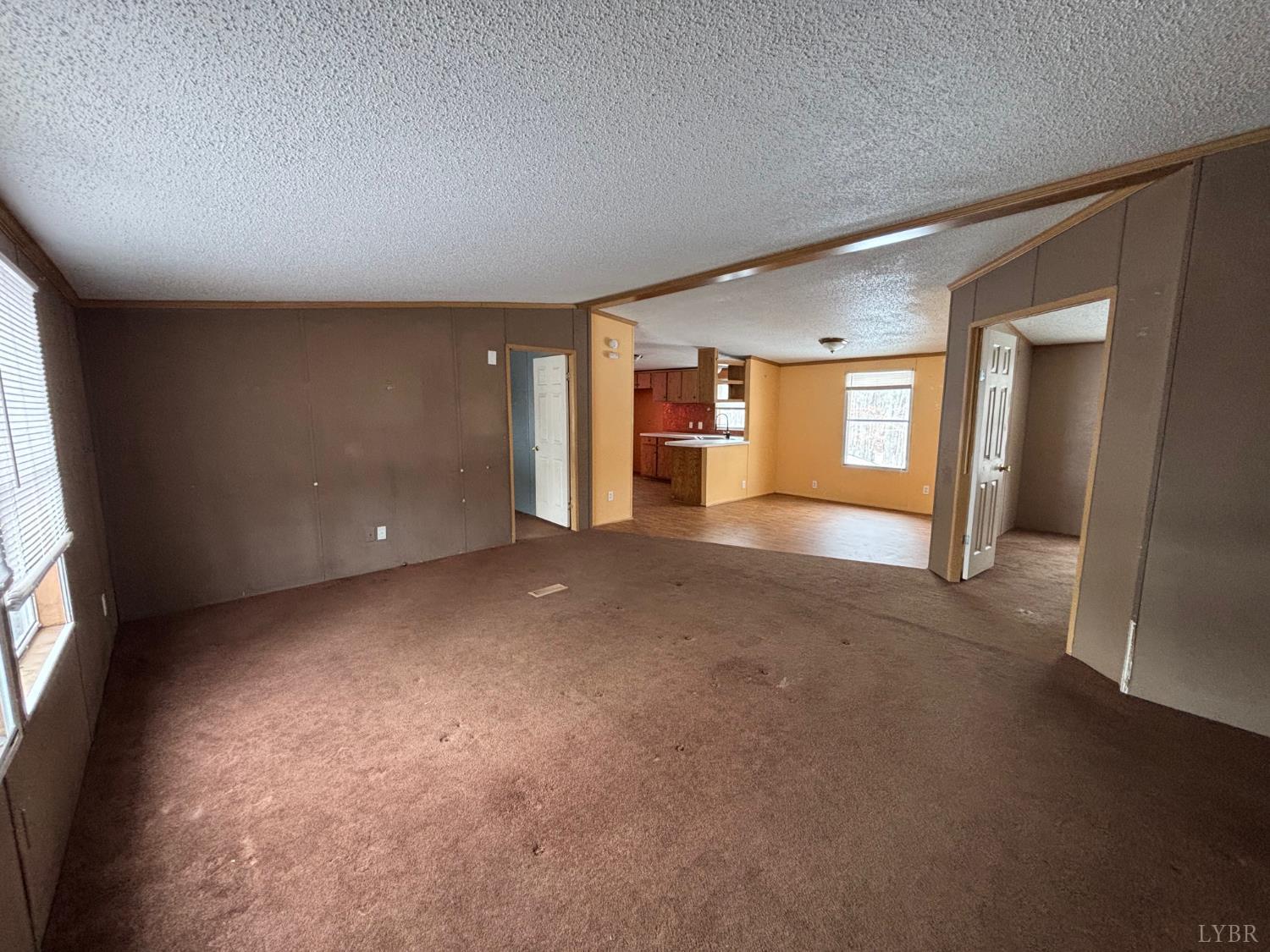 135 Neighbors Drive Amherst, VA 24521 - Photo 4 of 22