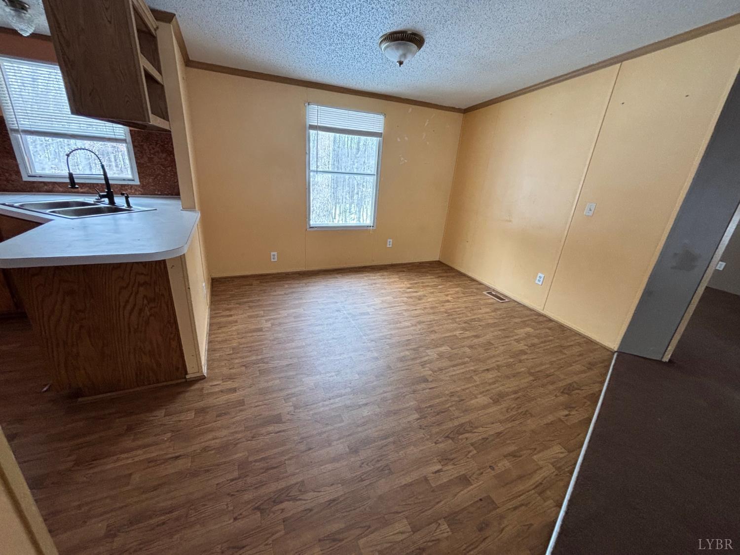 135 Neighbors Drive Amherst, VA 24521 - Photo 6 of 22