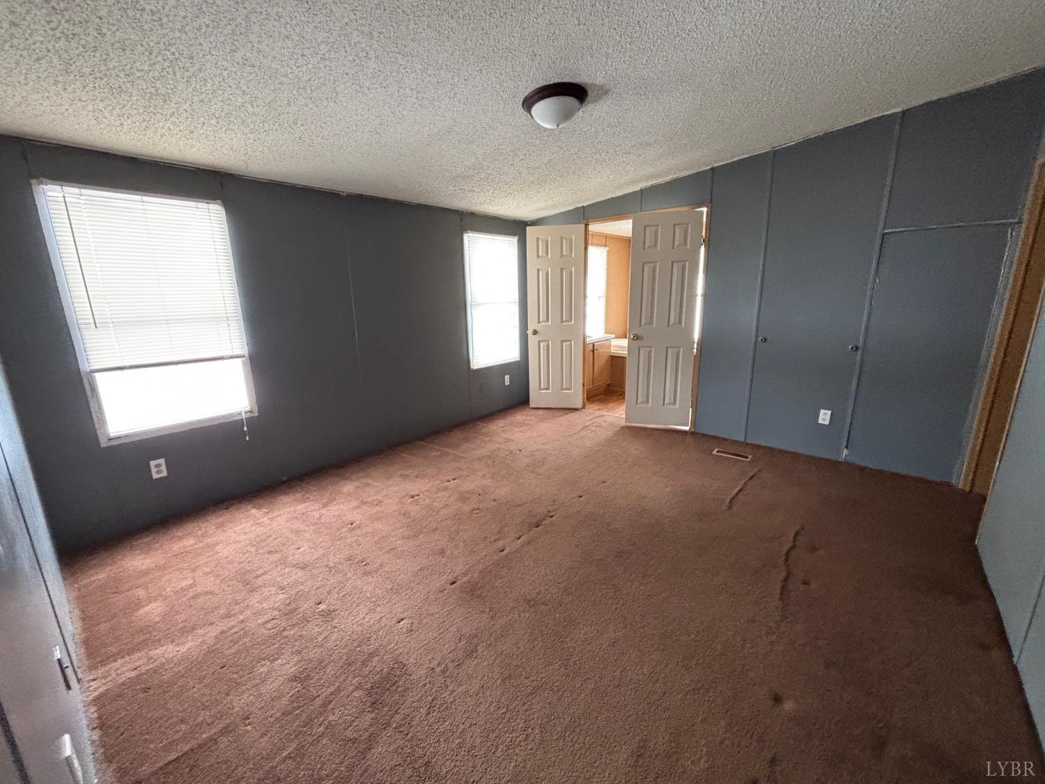 135 Neighbors Drive Amherst, VA 24521 - Photo 10 of 22