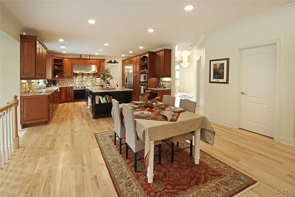 $1,095,000 | 7987 Blarney Stone Way, Manlius, NY 13104