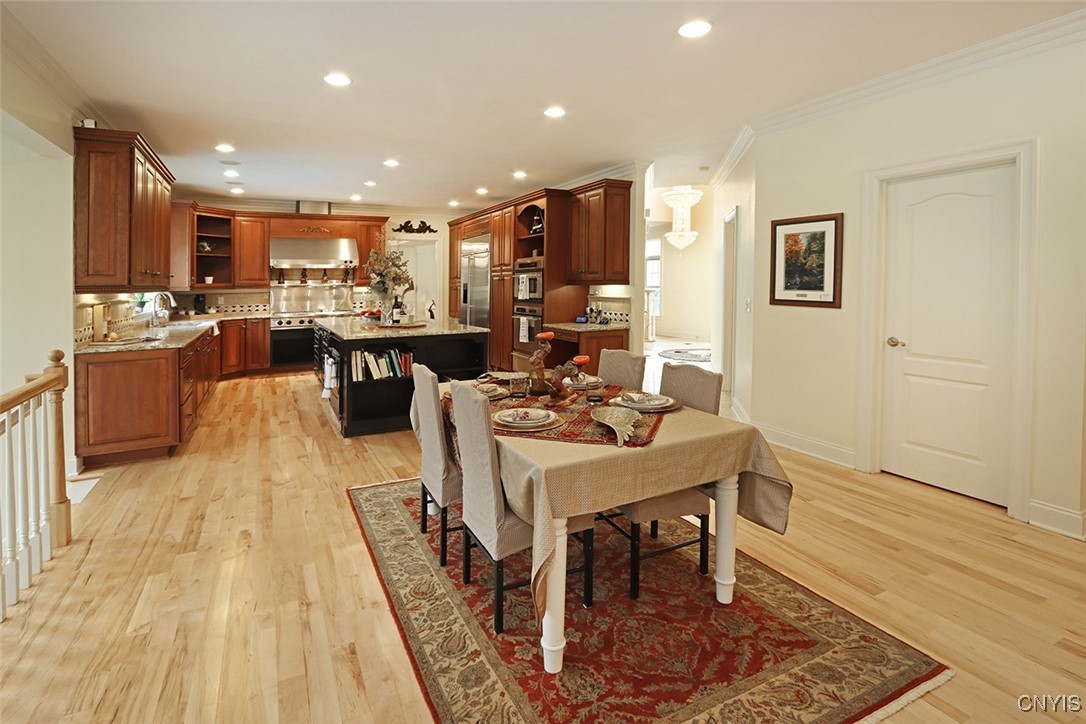 7987 Blarney Stone Way Manlius, NY 13104 - Photo 11 of 50