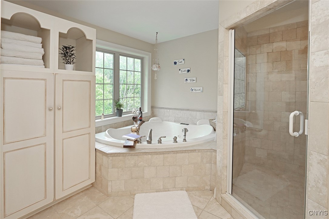 7987 Blarney Stone Way Manlius, NY 13104 - Photo 22 of 50