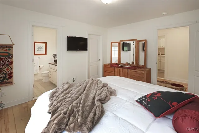 $1,095,000 | 7987 Blarney Stone Way, Manlius, NY 13104