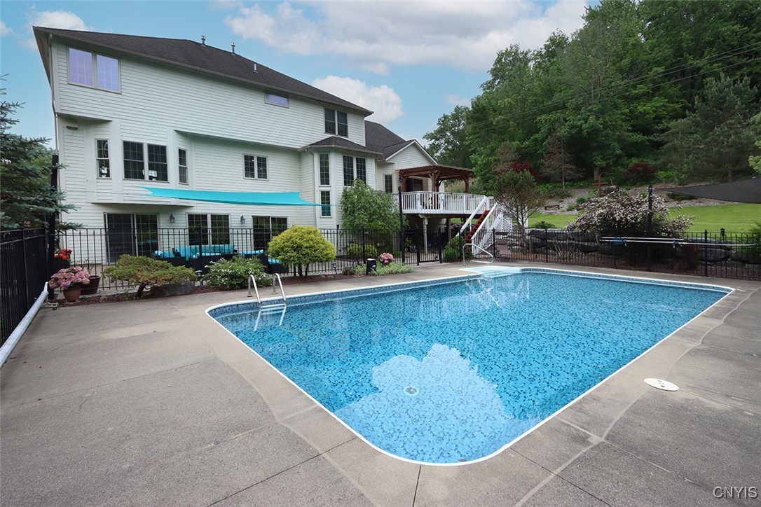 7987 Blarney Stone Way Manlius, NY 13104 - Photo 35 of 50