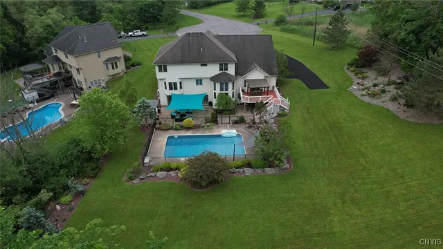 $1,095,000 | 7987 Blarney Stone Way, Manlius, NY 13104