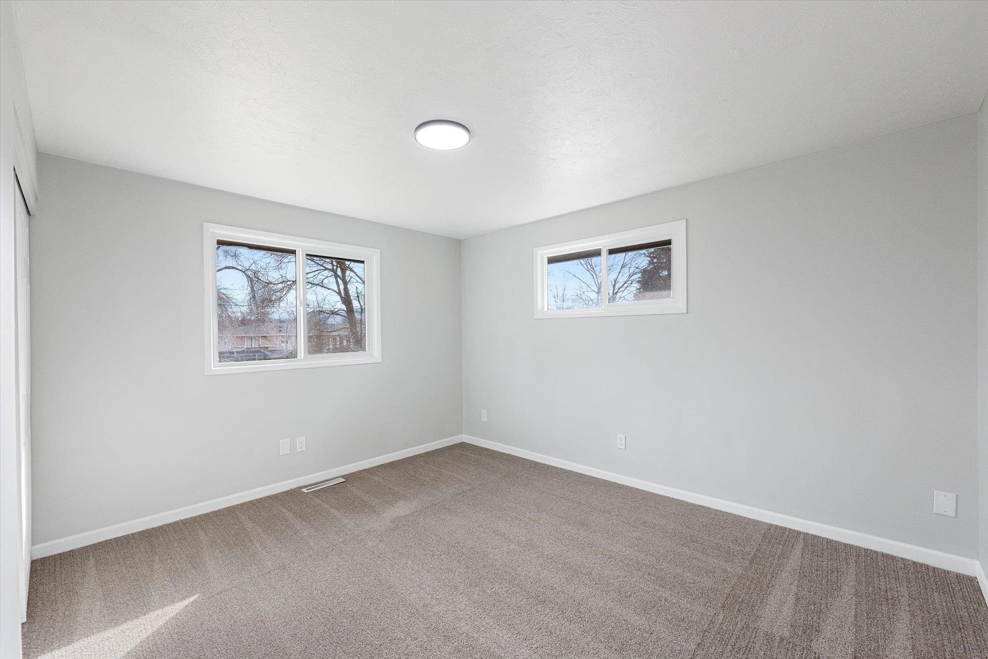 1711 South Evergreen Road Spokane Valley, WA 99037 - Photo 10 of 27 Gallery Image 10