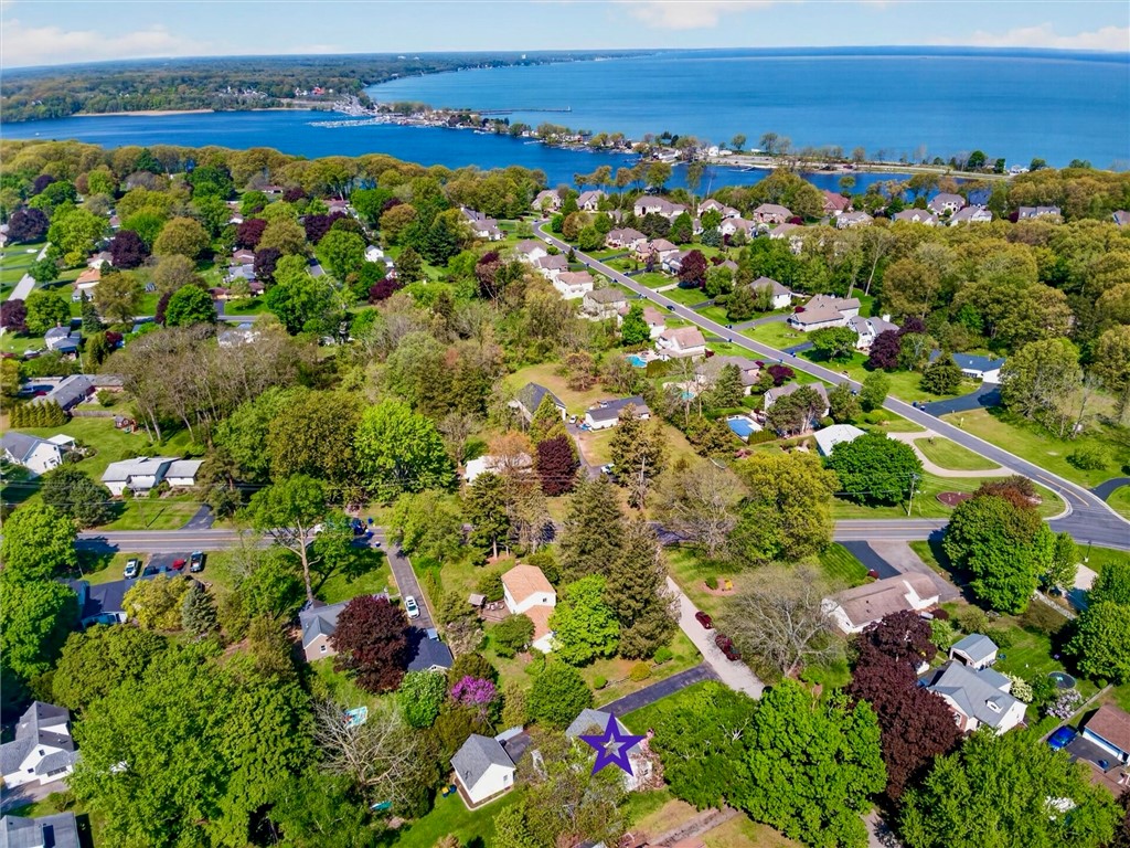 531 Rondo Lane Webster, NY 14580 - Photo 8 of 47 Close to Lake Ontario and Irondequoit Bay