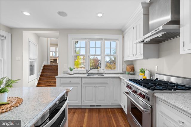 $1,850,000 | 54 Franklin Street, Annapolis, MD 21401