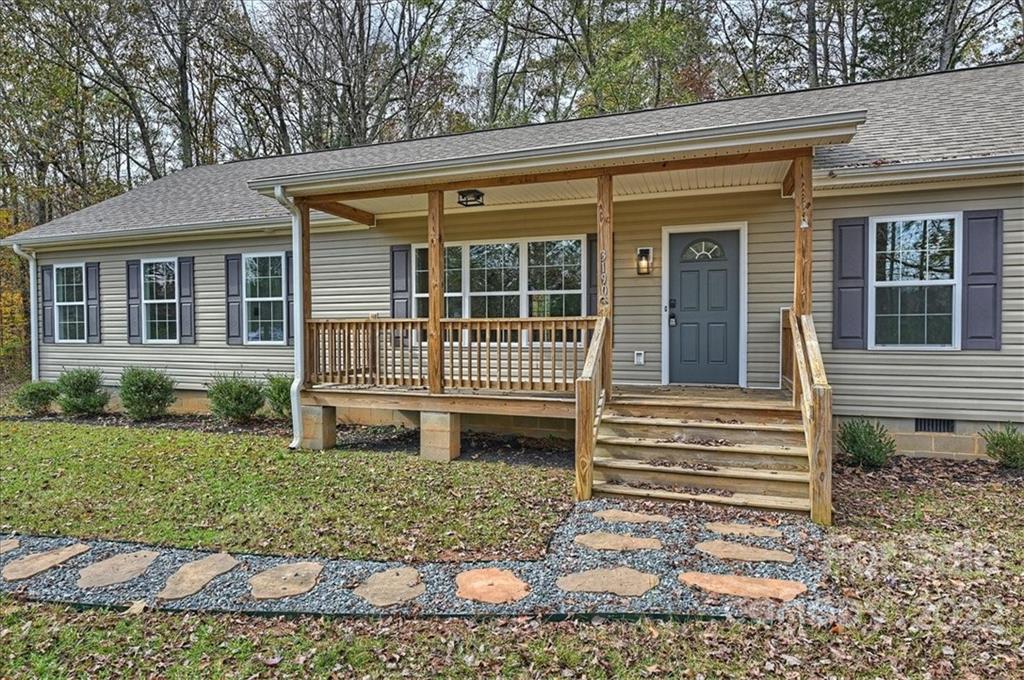 3190 Dr Nichols Road York, SC 29745 - Photo 3 of 36 Gallery Image 3