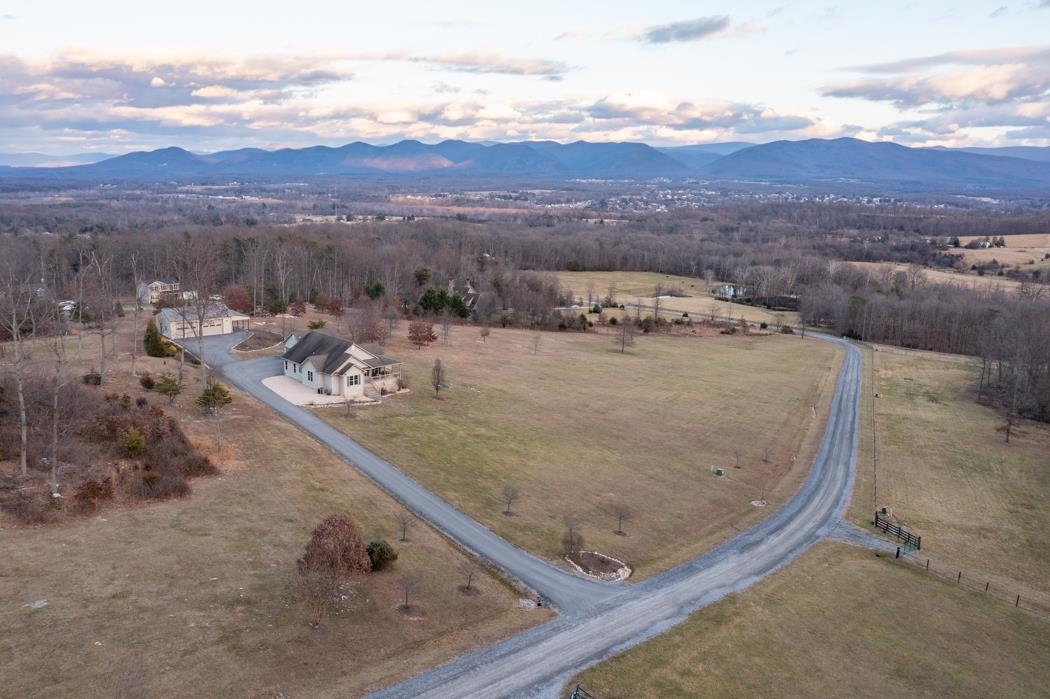 1258 Batman Road Shenandoah, VA 22849 - Photo 6 of 74 Gallery Image 6