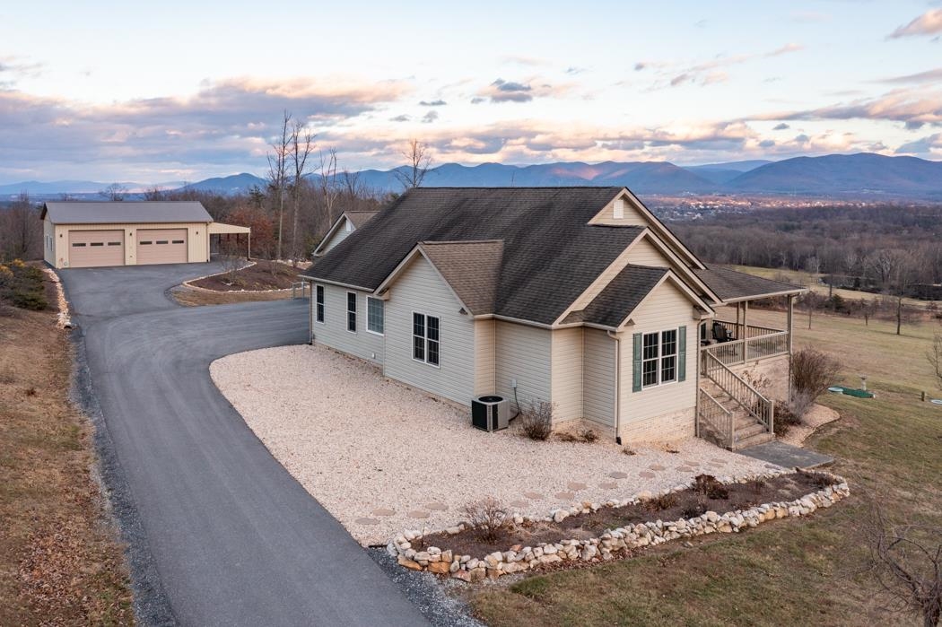 1258 Batman Road Shenandoah, VA 22849 - Photo 10 of 74 Gallery Image 10