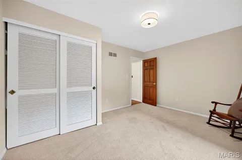 $475,000 | 12464 Meadow Green Place, St. Louis, MO 63141