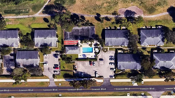 $190,000 | 2305 Lowson Boulevard, Unit B, Delray Beach, FL 33445