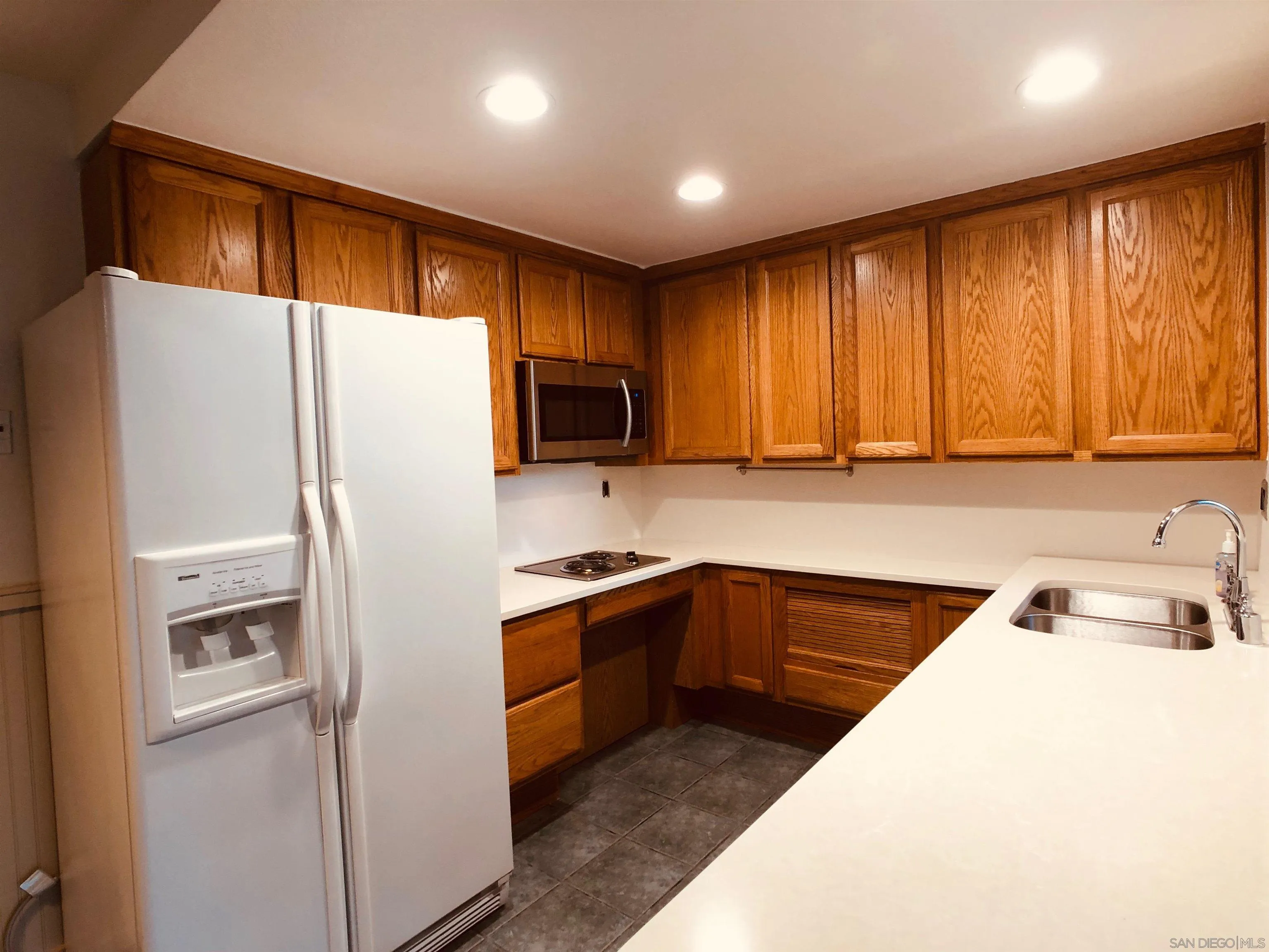 5918 Rancho Mission Road, Unit 59 San Diego, CA 92108 - Photo 13 of 37 Gallery Image 13