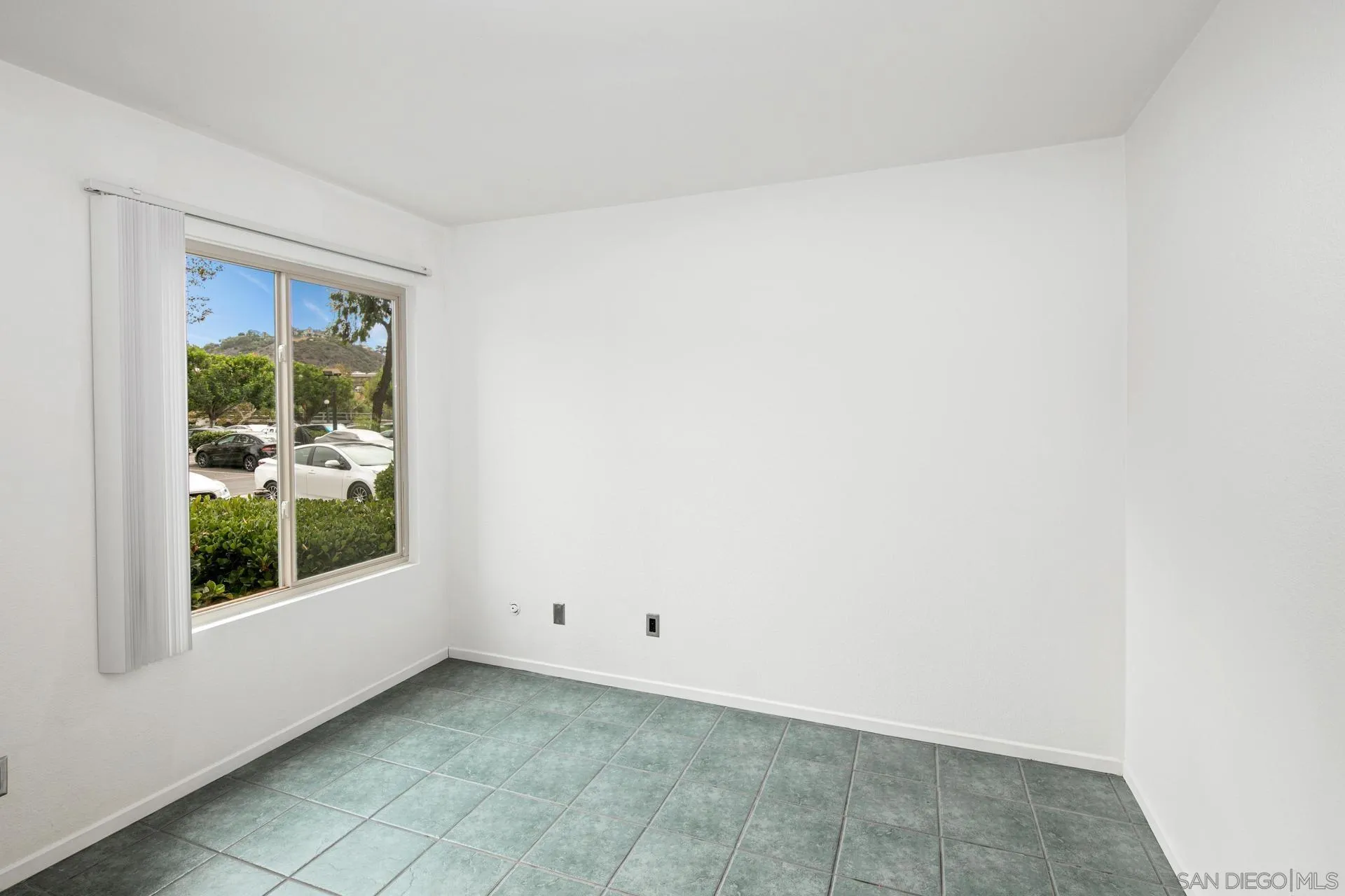 5918 Rancho Mission Road, Unit 59 San Diego, CA 92108 - Photo 24 of 37 Gallery Image 24