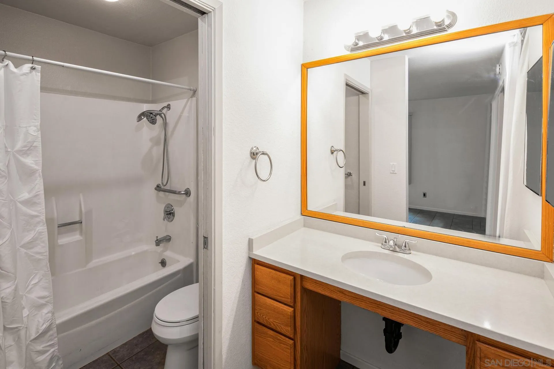 5918 Rancho Mission Road, Unit 59 San Diego, CA 92108 - Photo 28 of 37 Gallery Image 28