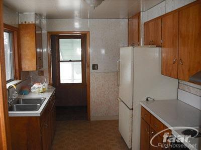 7322 West Vienna Road Clio, MI 48420 - Photo 2 of 21 20144137-1.JPG