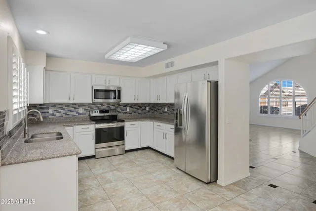 $575,000 | 4237 East Rockledge Road, Phoenix, AZ 85044