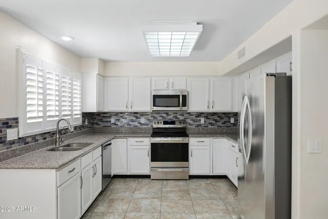 $575,000 | 4237 East Rockledge Road, Phoenix, AZ 85044