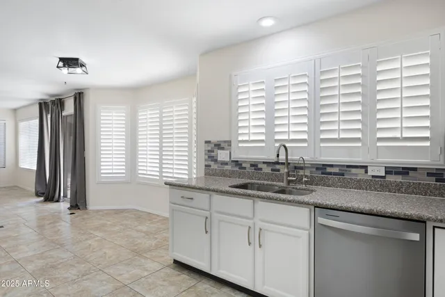 $575,000 | 4237 East Rockledge Road, Phoenix, AZ 85044