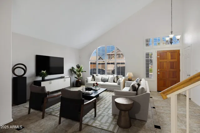 $575,000 | 4237 East Rockledge Road, Phoenix, AZ 85044