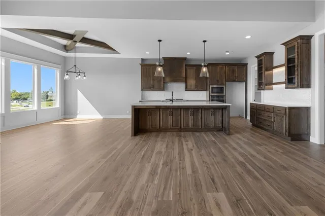 $750,000 | 1715 Southwest Arbor Park Drive, Lee's Summit, MO 64082