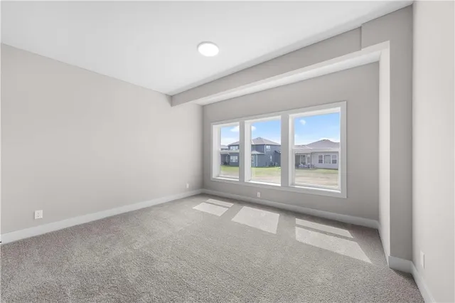 $750,000 | 1715 Southwest Arbor Park Drive, Lee's Summit, MO 64082