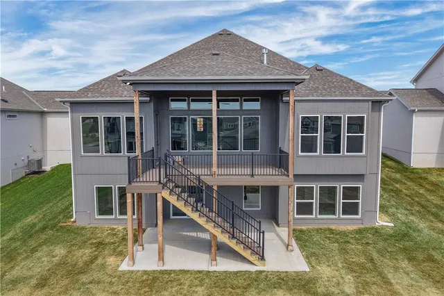 $750,000 | 1715 Southwest Arbor Park Drive, Lee's Summit, MO 64082