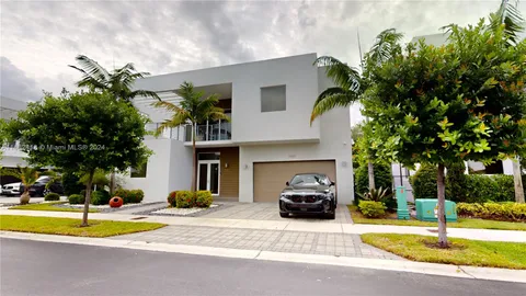 $1,710,000 | 9980 Northwest 74th Terrace, Doral, FL 33178