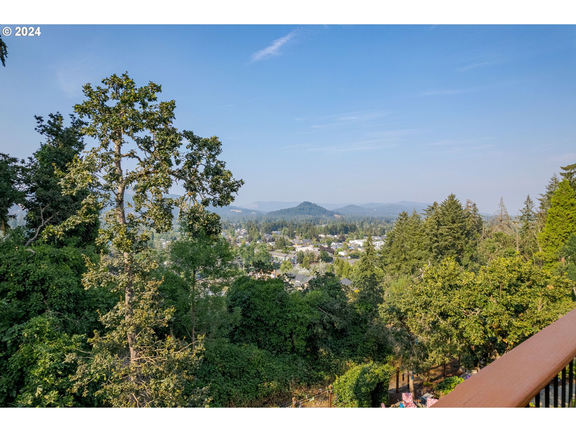 6164 Fernhill Loop Springfield, OR 97478 - Photo 47 of 48 a view of a yard