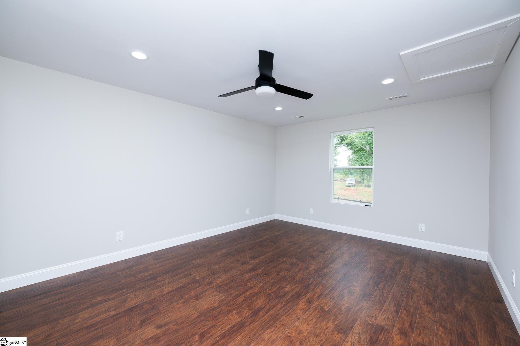 402 Wyatt Road Piedmont, SC 29673 - Photo 24 of 29