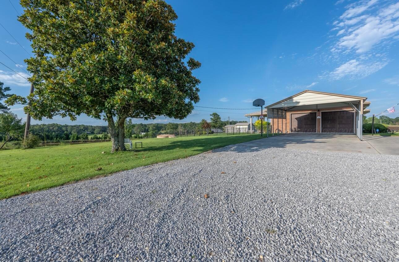 1472 Sentry Road Hamilton, AL 35570 - Photo 41 of 46 carport