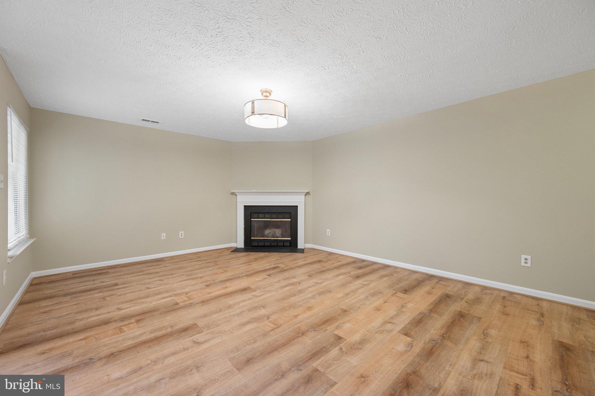 2108 Whitehall Road, Unit 1B Frederick, MD 21702 - Photo 9 of 68 Living Room