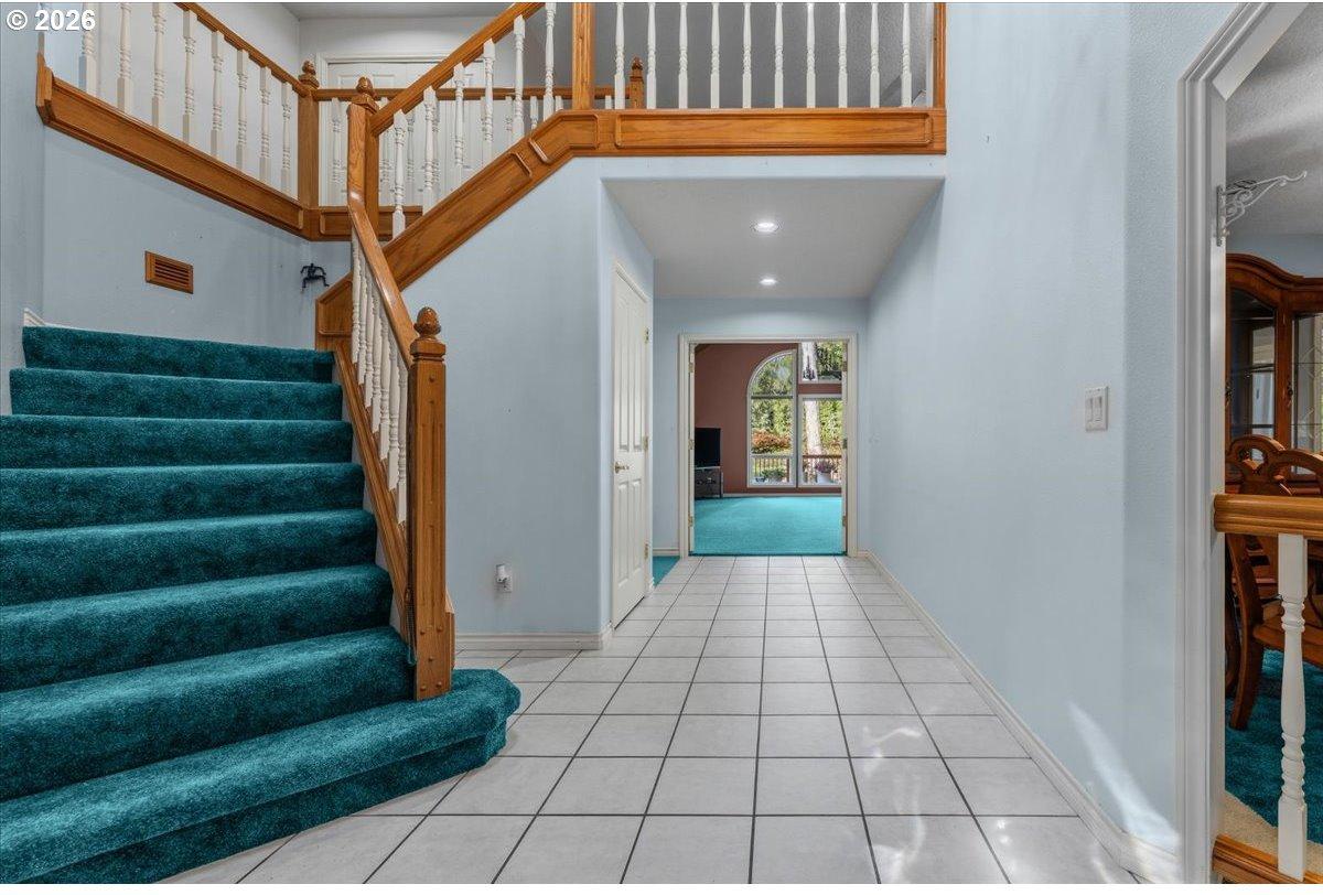 12611 Southeast Marsh Road Sandy, OR 97055 - Photo 12 of 48 Gallery Image 12