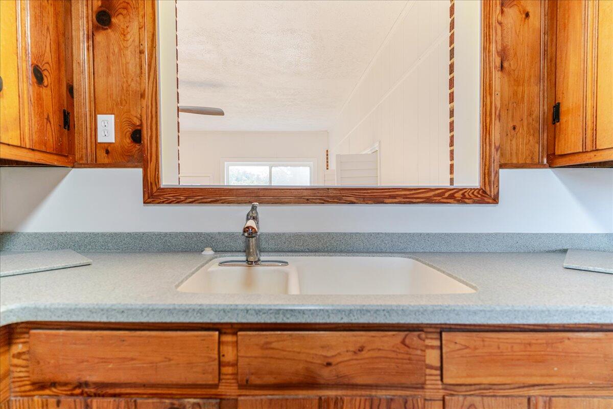 6100 Springfield Road Williston, SC 29853 - Photo 21 of 38