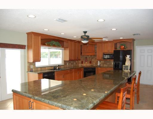 16620 Southwest 48th Street Southwest Ranches, FL 33331 - Photo 4 of 14 Kitchen