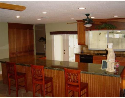 16620 Southwest 48th Street Southwest Ranches, FL 33331 - Photo 9 of 14 Kitchen